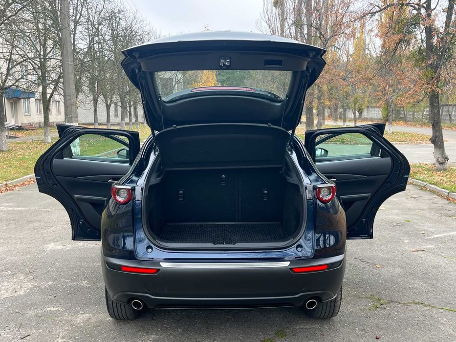 Продам 20
Mazda CX-30 2024