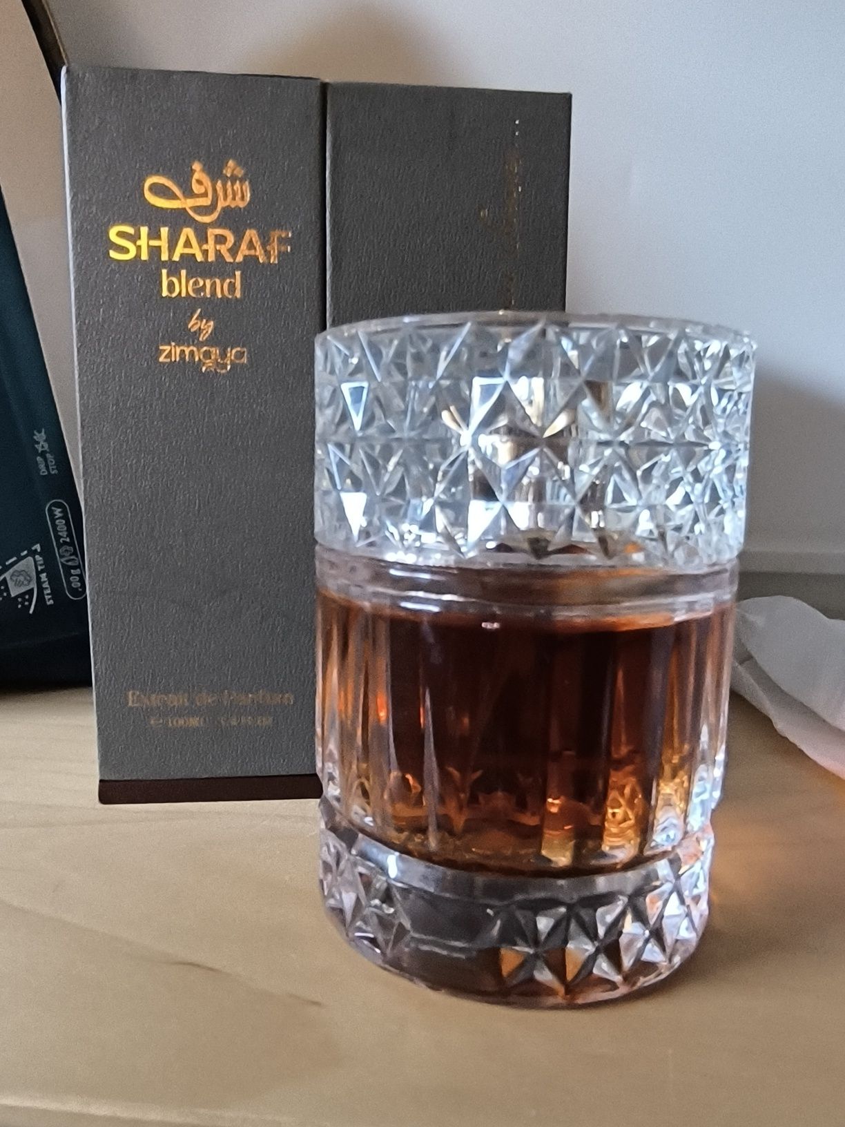 Zimaya Sharaf blend perfumy arabskie