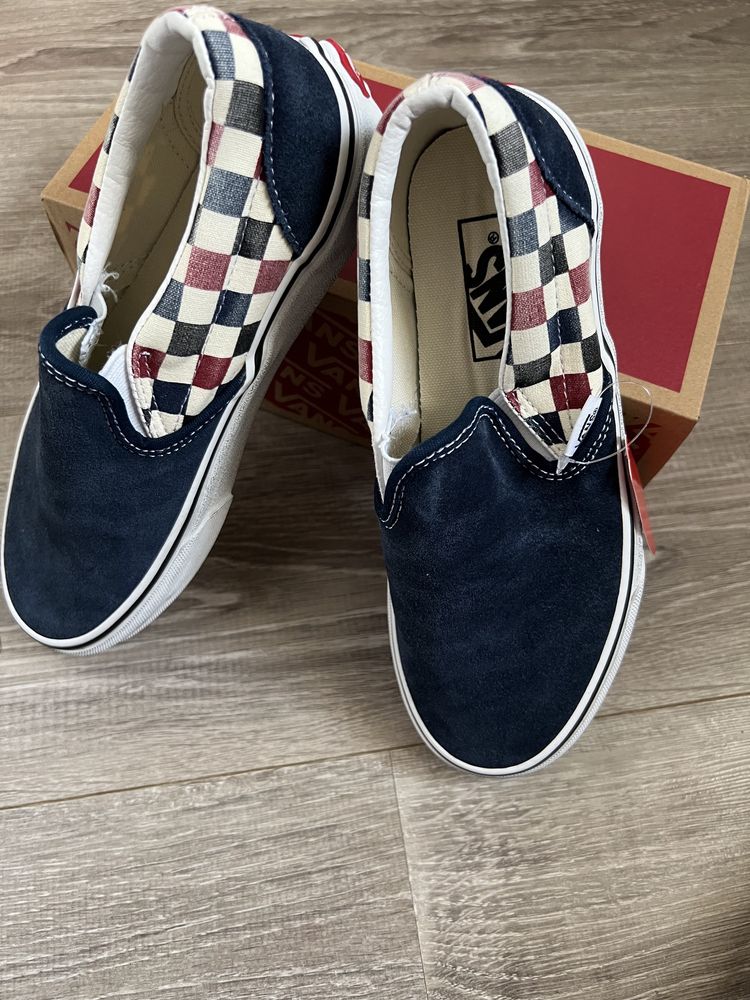 Nowe trampki Vans w rozmiarze 36,5