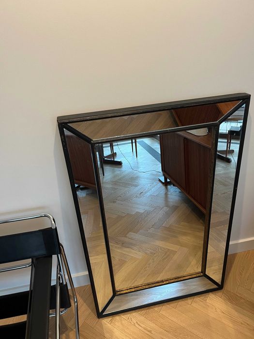 Lustro Miloo Home czarne drewno postarzane duże 120x80 Westwing Zara
