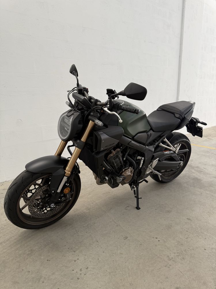 CB 650R E-Clutch