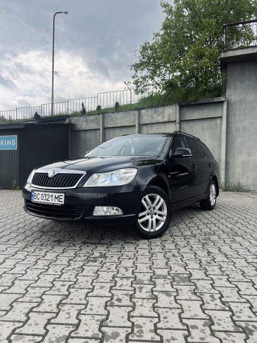 SKODA octavia 2011
