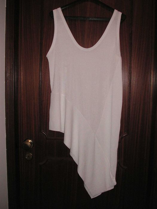 T Shirt / Túnica Zara