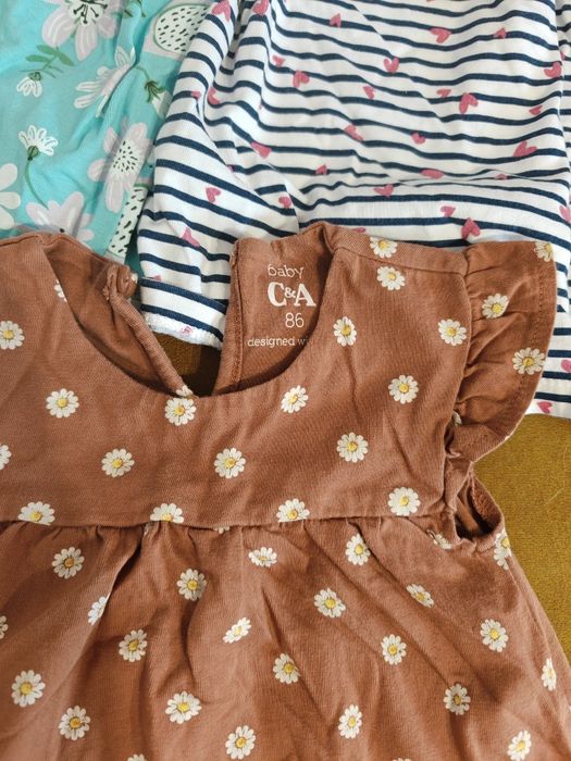 Paczka ciuszków dla dziewczynki 1-2 lata ok 60 sztuk