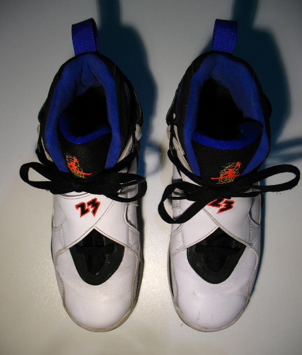 Air Jordan 8 Three Peat (Nike). Rozmiar 38,5. Wkładka 24 cm.