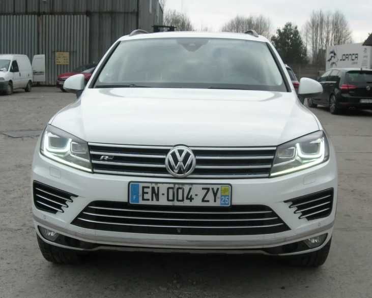 Бампер передній Volkswagen Touareg  розборка Volkswagen Touareg