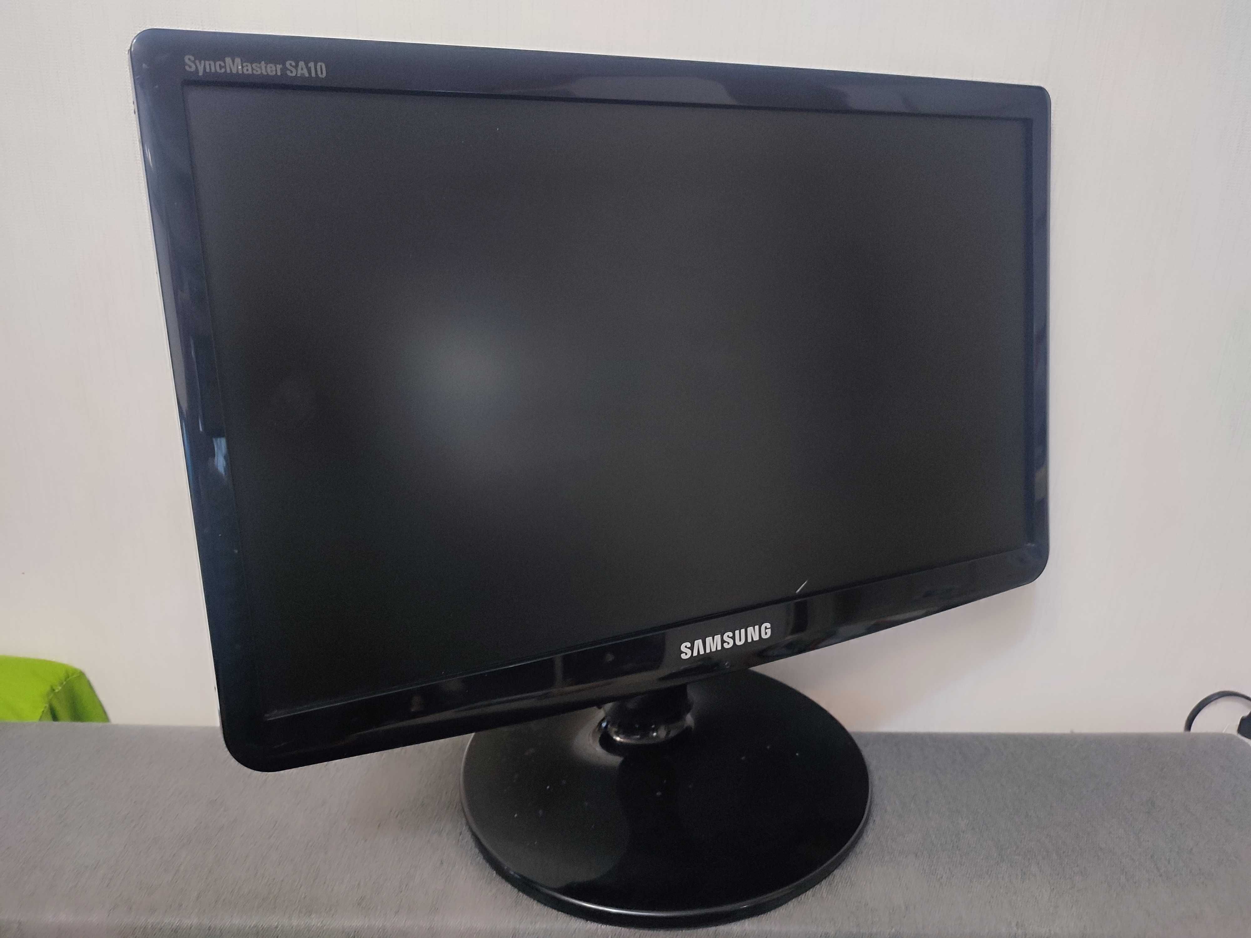 Монітор 18,5' Samsung SyncMaster SA10
