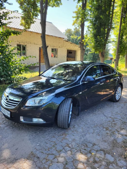 В продажіOpel інсігнія 2010р. 2..0 BITURBO