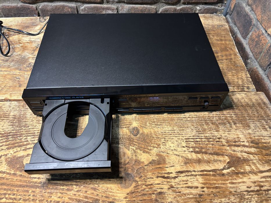 Odtwarzacz CD Weltstar CD 2020