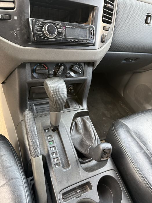 Mitsubishi pajero 3.5газ/бенз Повний Привід