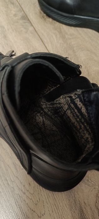 Ботинки осінні р. 38-39 жіночі