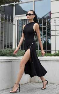 Чорна трикотажна сукня міді Bunny Boutique