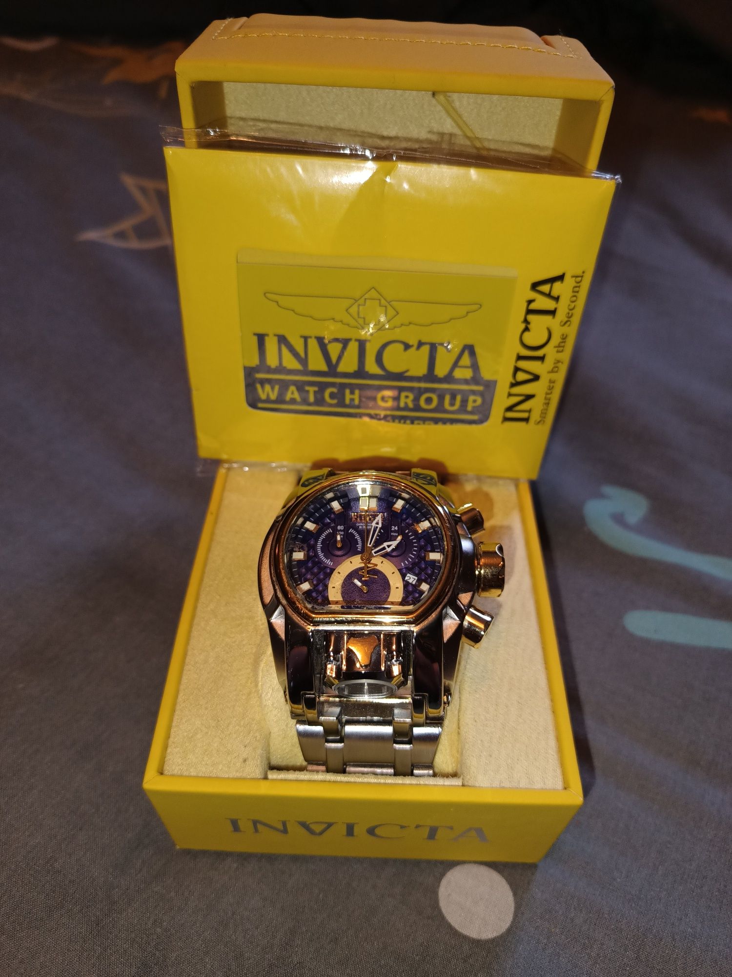 Часы Invicta Bolt Zeus, Invicta reserve subaqua