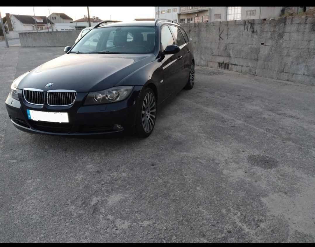 Bmw 320D 163cv Vendo Bmw 320D de 163cv de 2006. Selo antigo. Tem 383 m