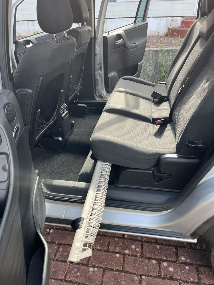 Venda Opel zafira 2.2