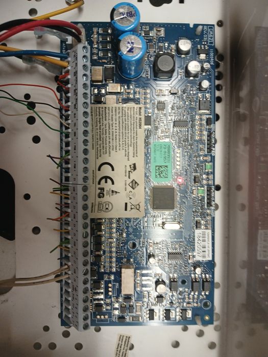 Centrala alarmowa DSC hs2064,klawiatura obudowa, transformator