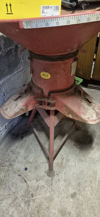 Śrutownik bąk h111/2