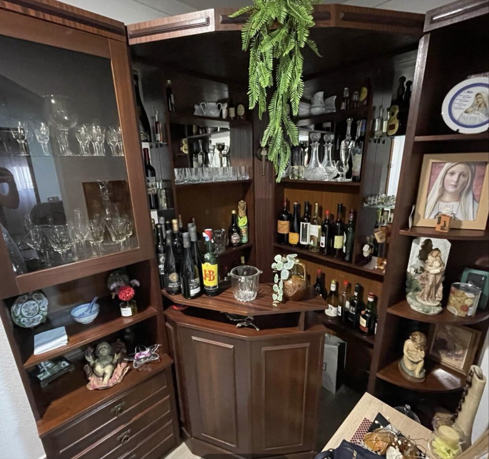 Bar de canto  usado