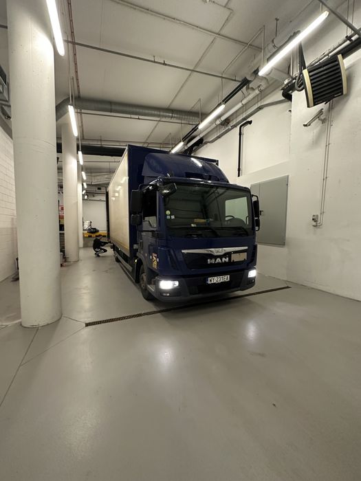 Przeprowadzki Transport Gabarytowy bus winda utylizacja