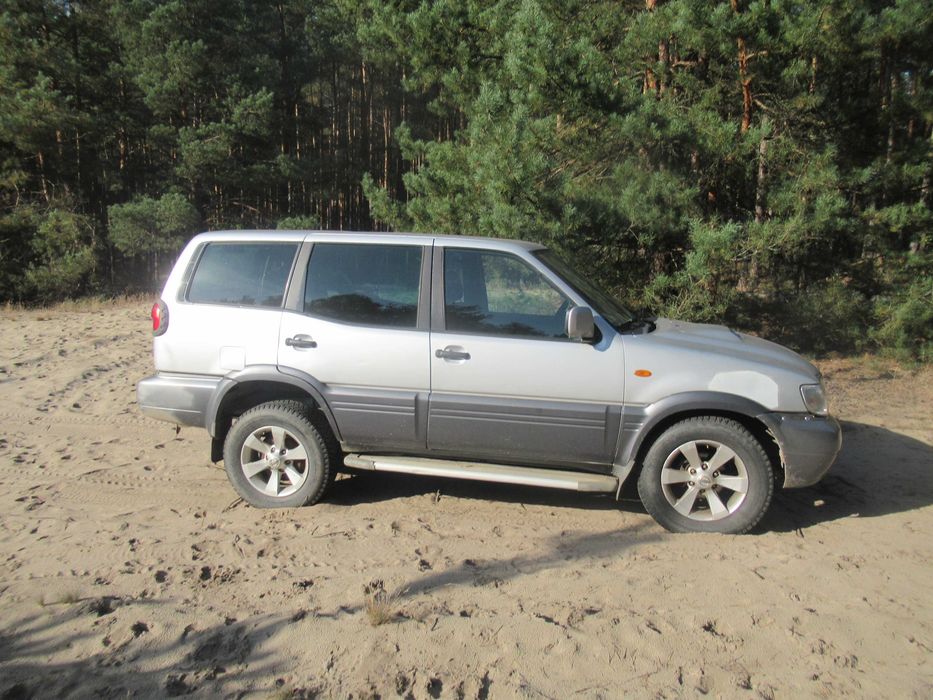 ** NISSAN TERRANO 3.0 tdi 2004r 4x4 reduktor 7 osobowy **