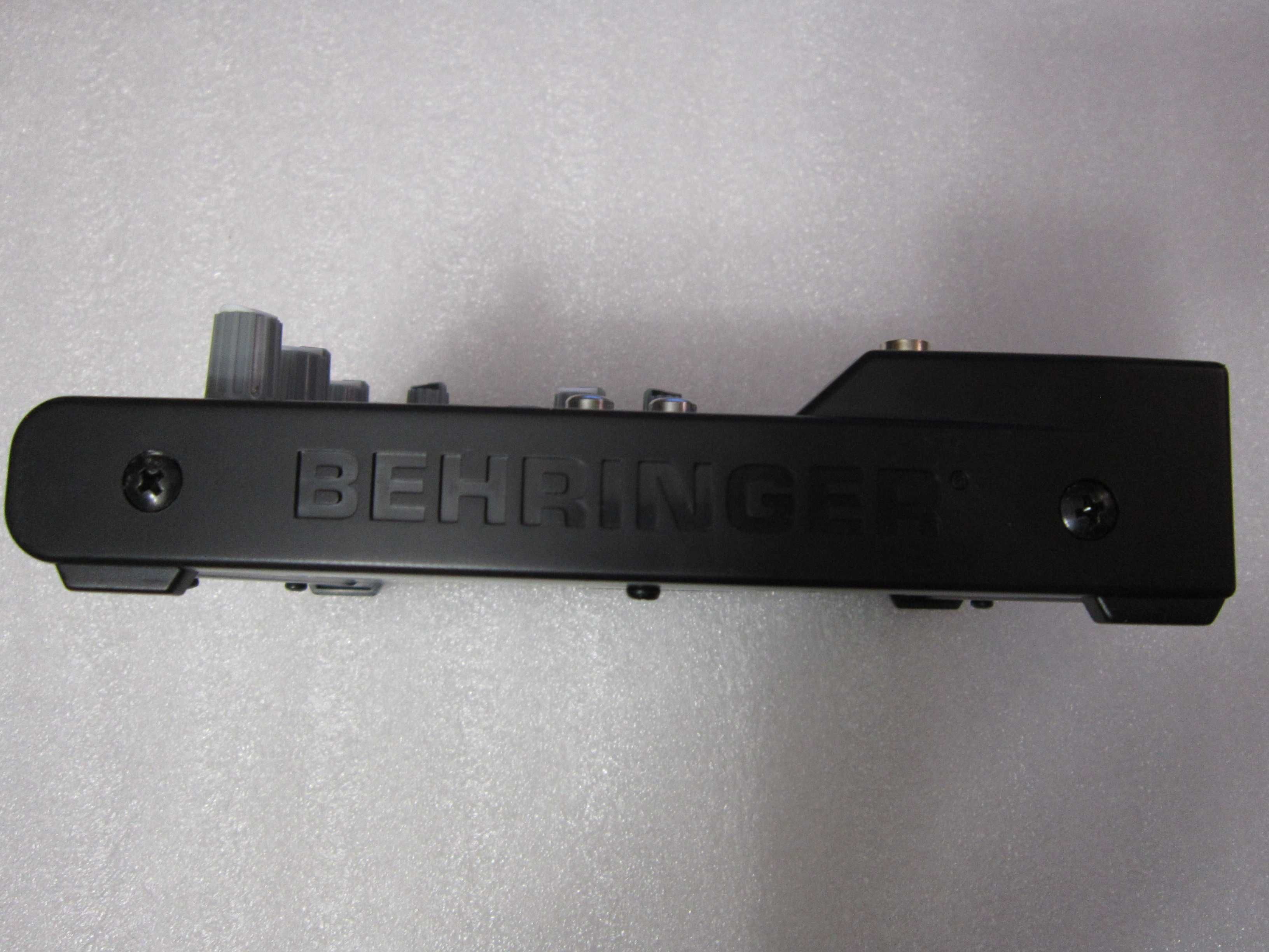 Behringer Xenyx 502 mikser analogowy bez zasilacza