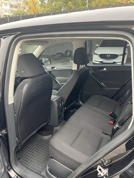 Продам Volkswagen Tiguan 2011 року