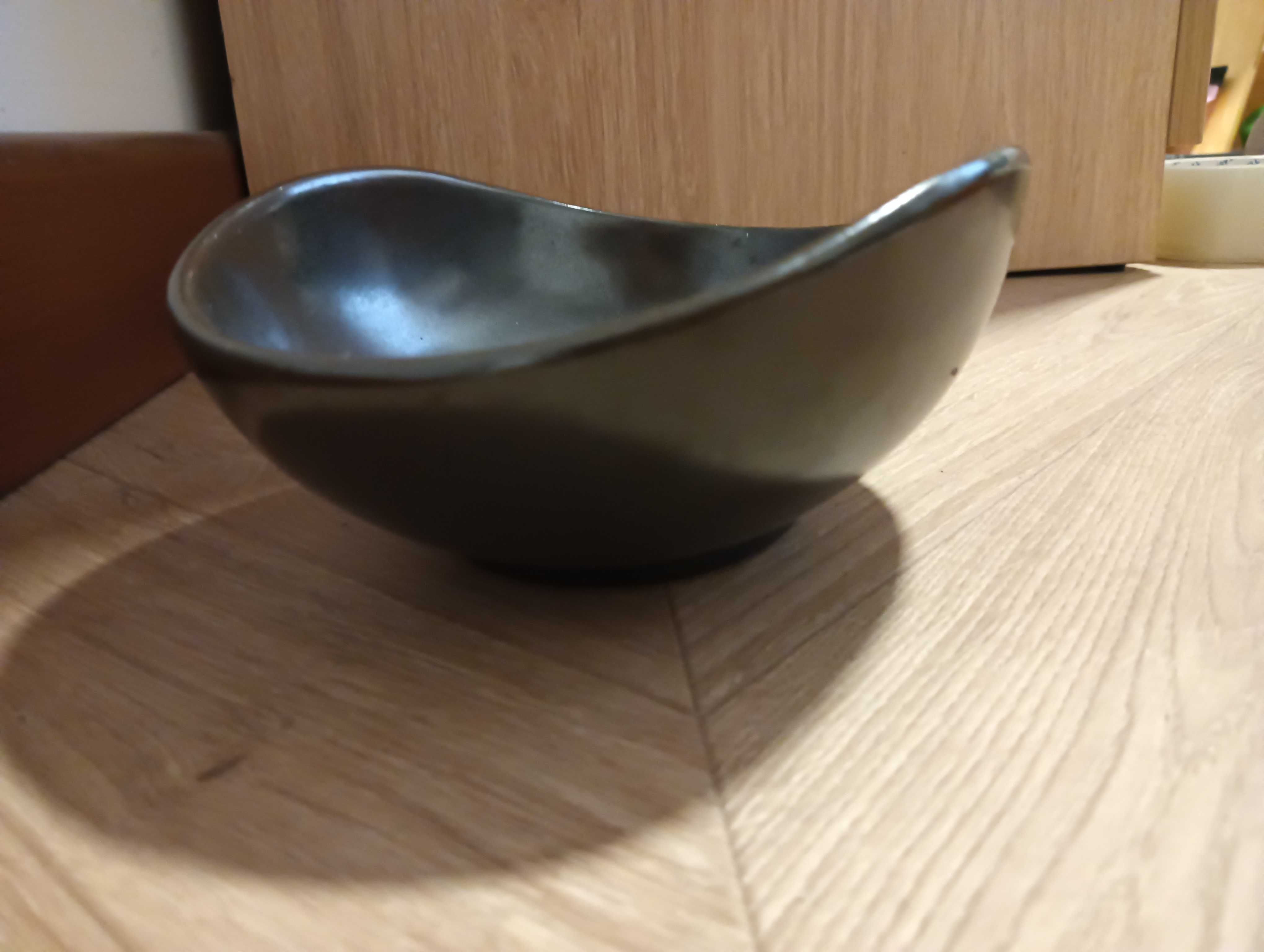Ceramiczna miseczka paterka ozdoba na drobiazgi klucze itp