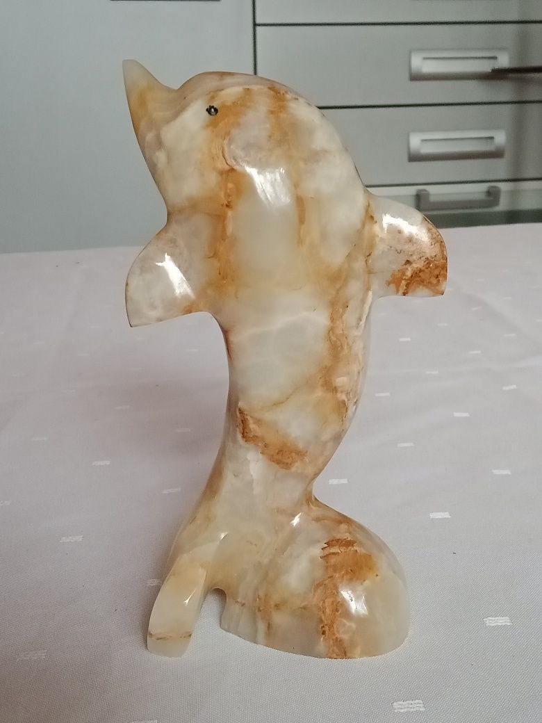 Figurka-ryba z onyxu