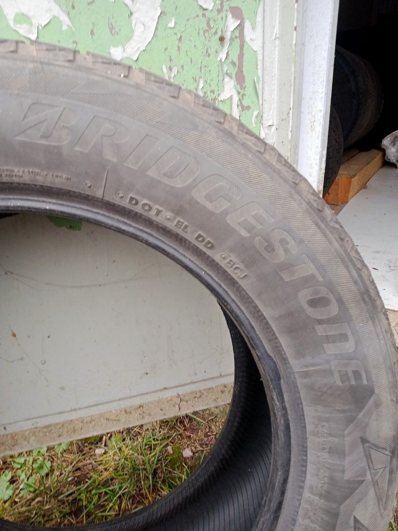 Резина літо 235/65 R 18