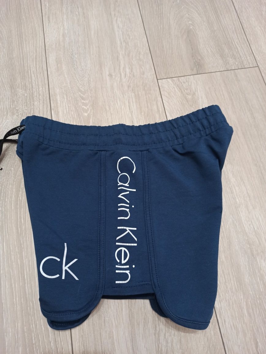 Krótkie spodenki Calvin Klein M S 38 36 sportowe granatowe szorty