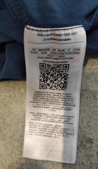 Bluzeczka w gwiazdki GUESS 6/9 m