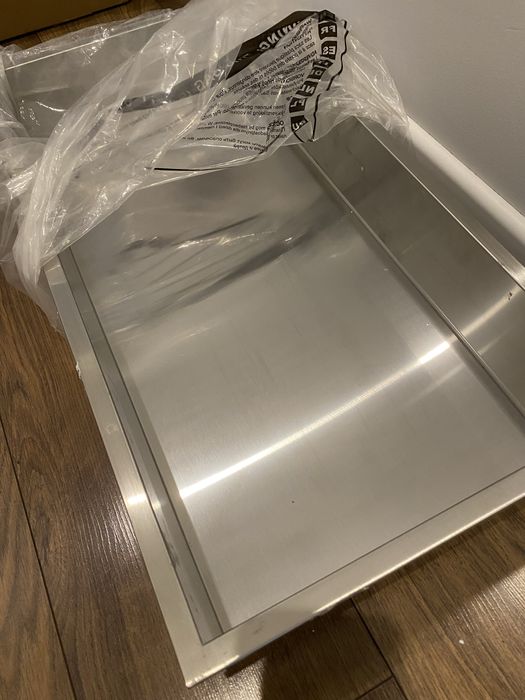 Wnęka prysznicowa Bernkot 60x30 cm – stal nierdzewna, oswietlenie LED