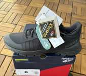 Reebok Buty męskie Astroride Trail Gtx 2.0 EUR 42  (model EF4157)