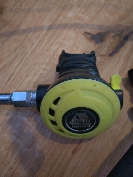 Automat oddechowy Apeks xtx200/atx40