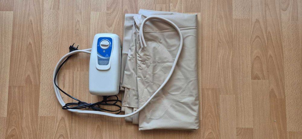 Materac antyodleżynowy zmiennociśnieniowy z pompą