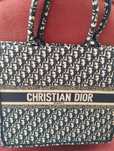 Saco Dior tons azul escuro e bege