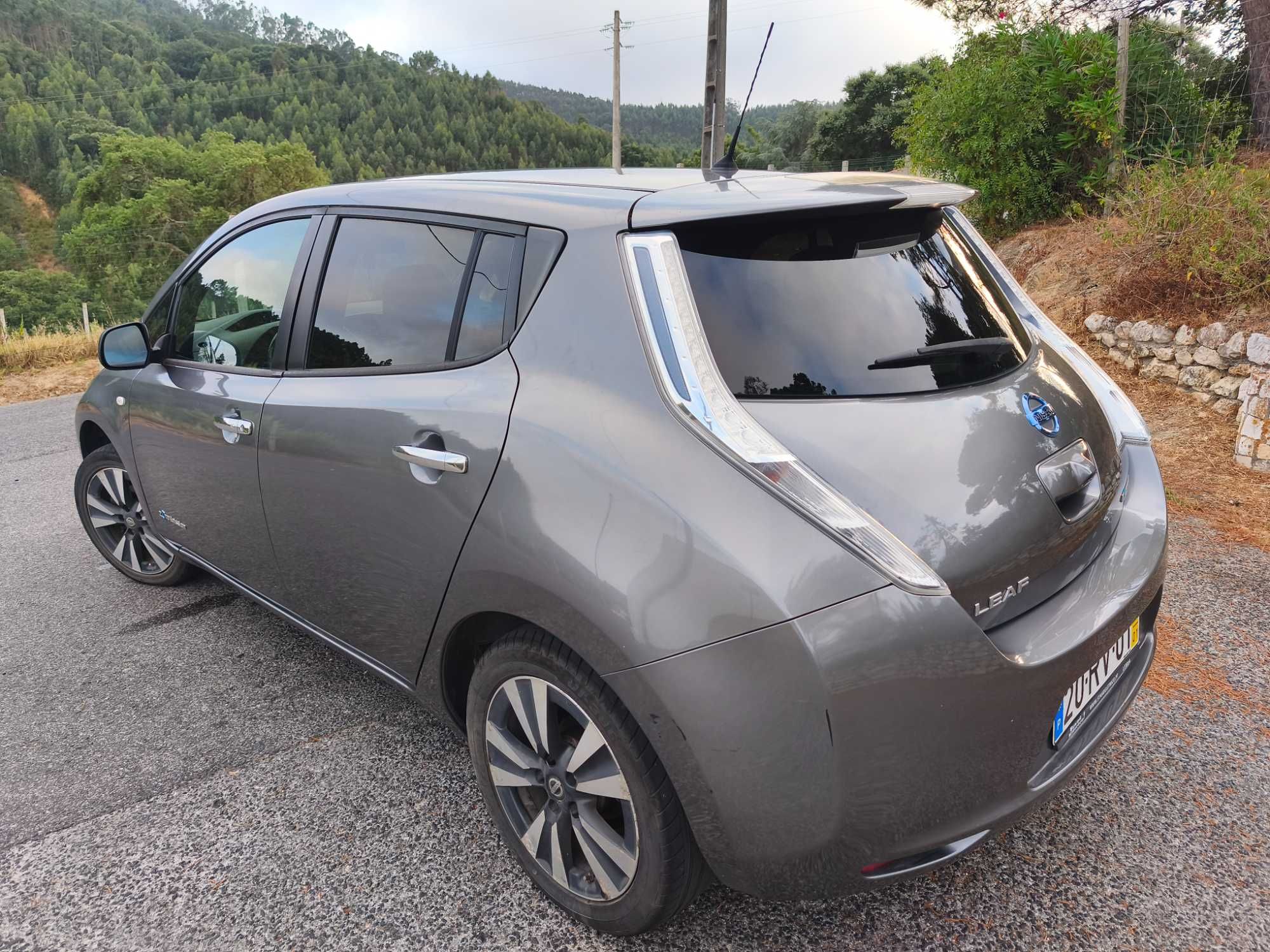 Nissan Leaf Acenta Tecna 30Kw