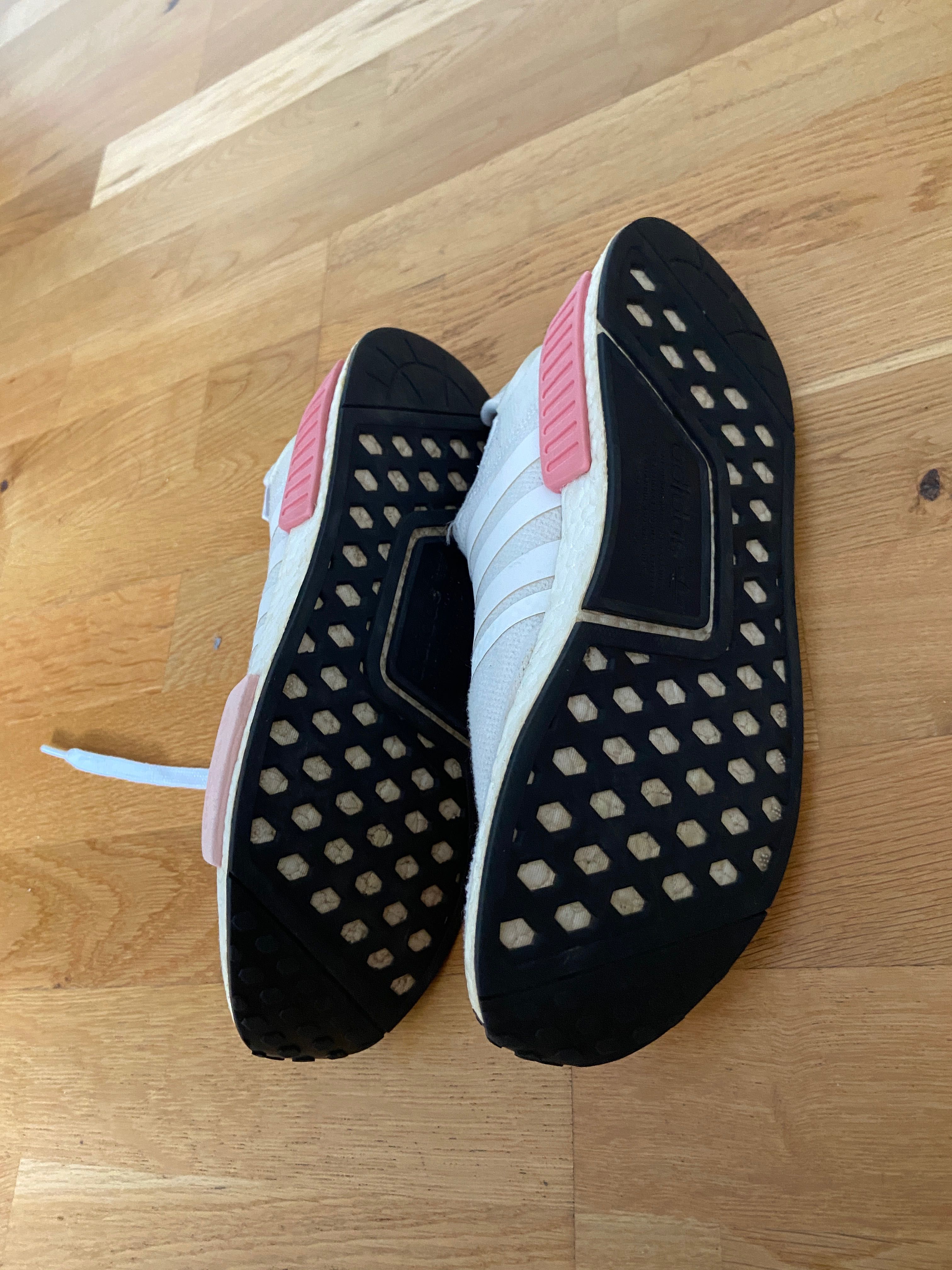 Adidas NMD R1 W sneakersy męskie damskie sportowe do biegania