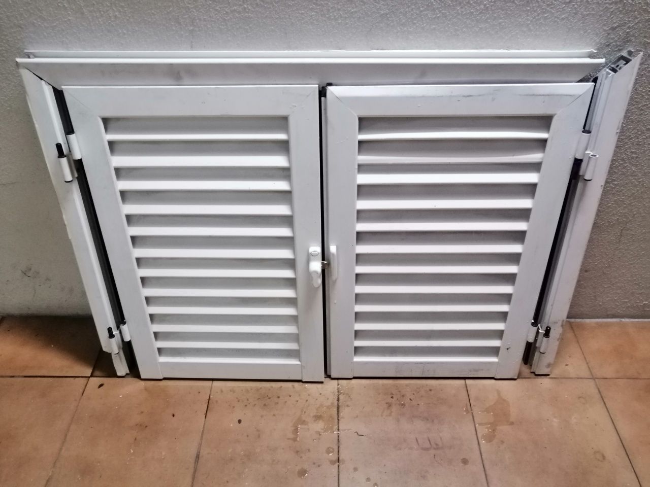 Portas pequenas alumínio