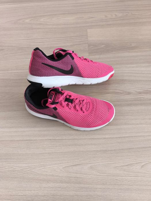 Adidasy Nike Flex Experience RN 5-roz.37.5.