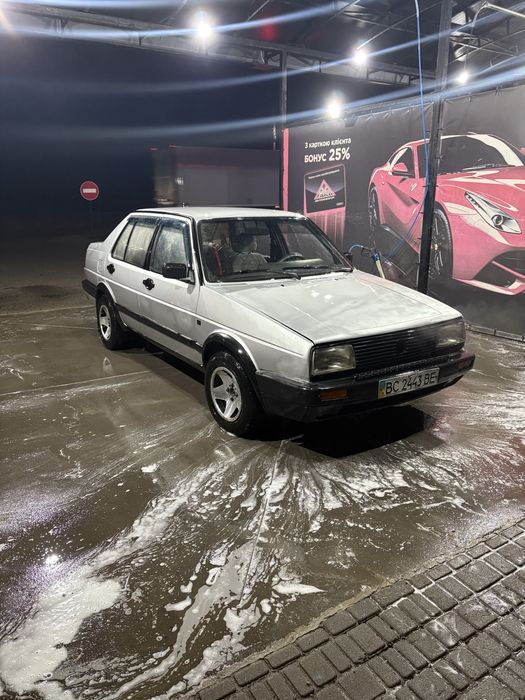 Volkswagen Jetta 2