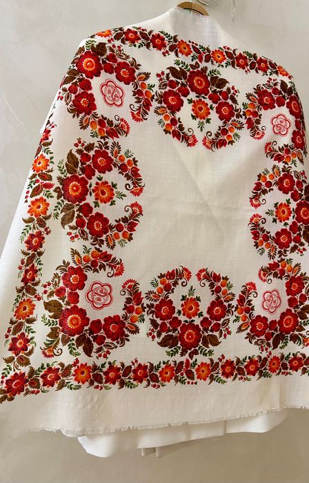 Українська хустка біла в квіти з вовни платок шерстяной в цветы шерсть