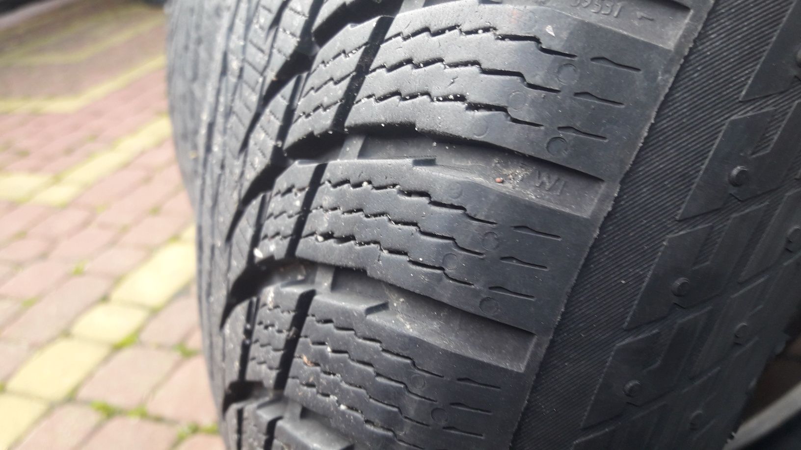 Opony zimowe Nokian 18'