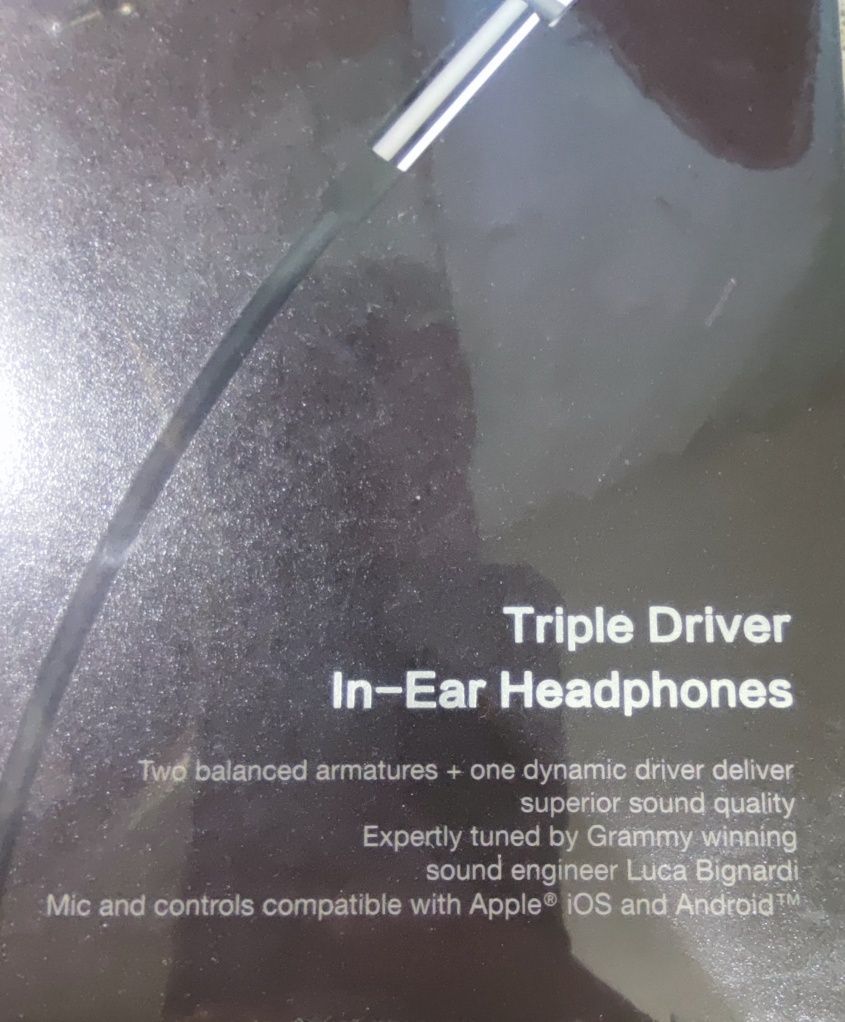 1MORE E1001 Triple Driver Mic Silver, Gold. Гарантия