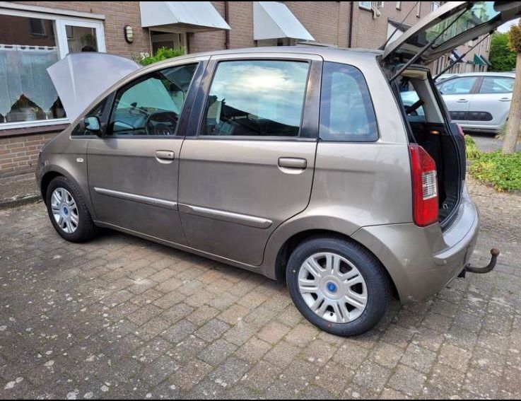 FIAT iDEA 1.9 Multijet