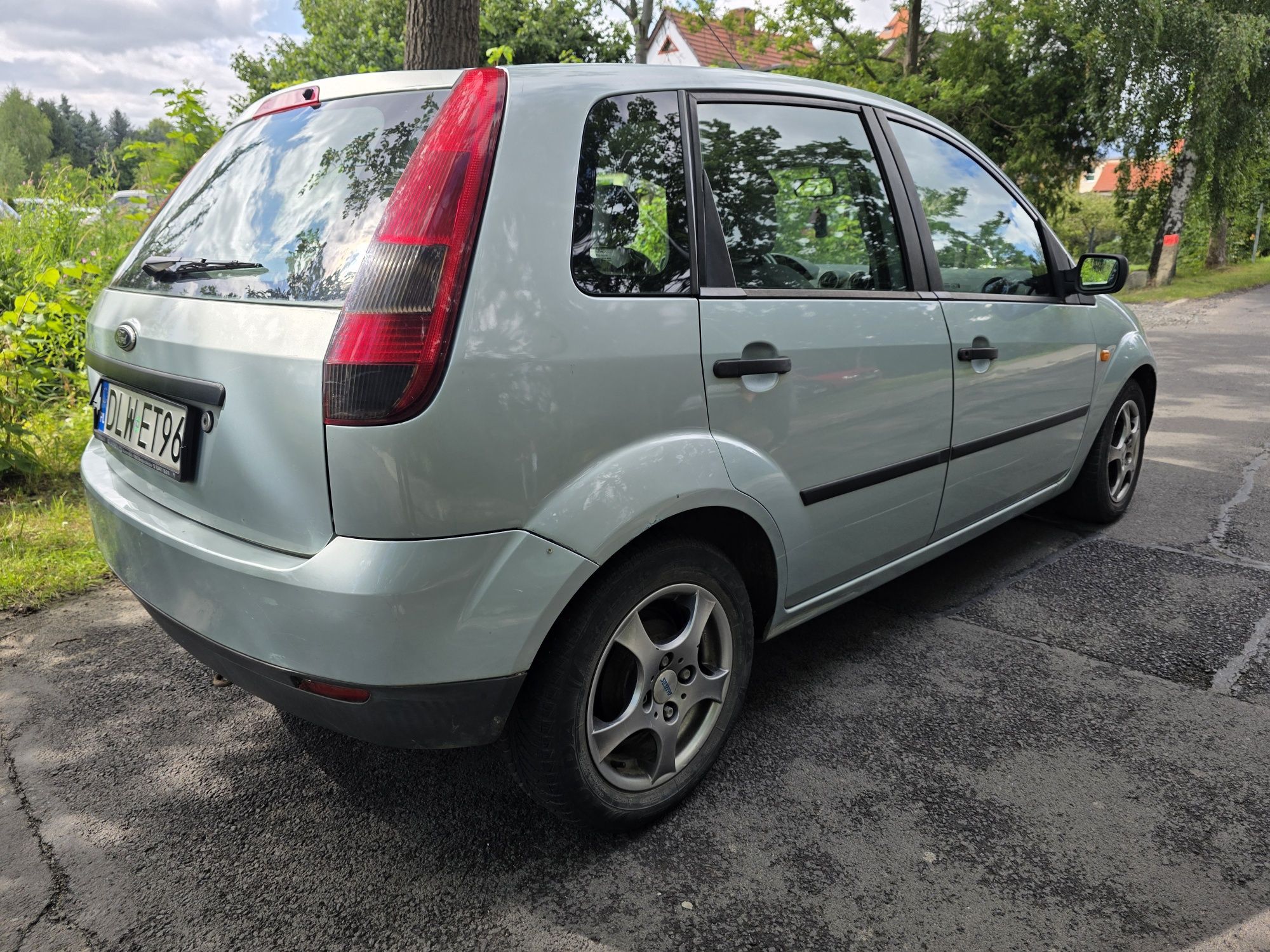 Ford Fiesta 1.2benz. 2003r. Wazne oplaty