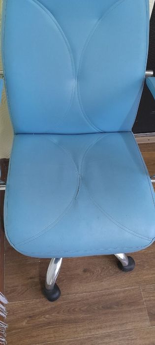 Продам крісло.  Педикюрне