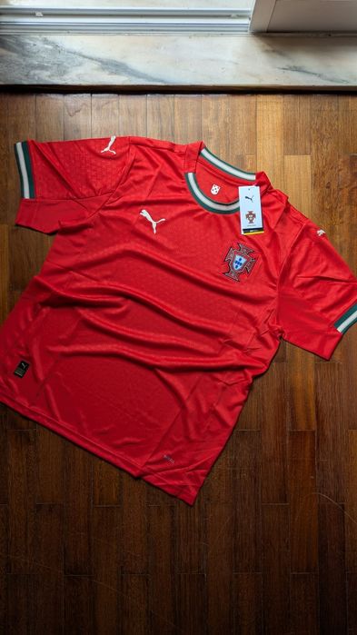 Camisola Portugal equipamento principal Puma
