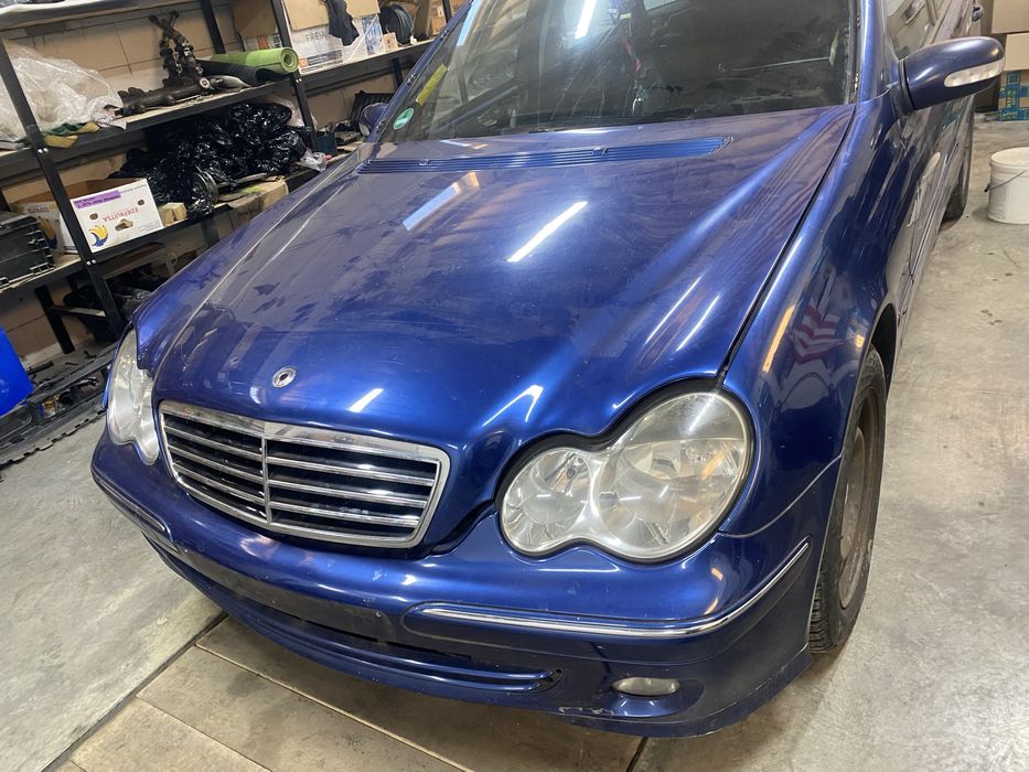 Mercedes w203 бампер передній рестайл