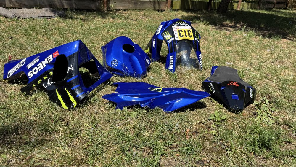 Owiewki torowe yamaha R1 rn32